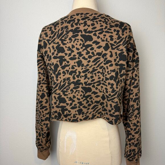Socialite Leopard Print Cropped Sweatshirt - Size Small - Picture 4 of 5